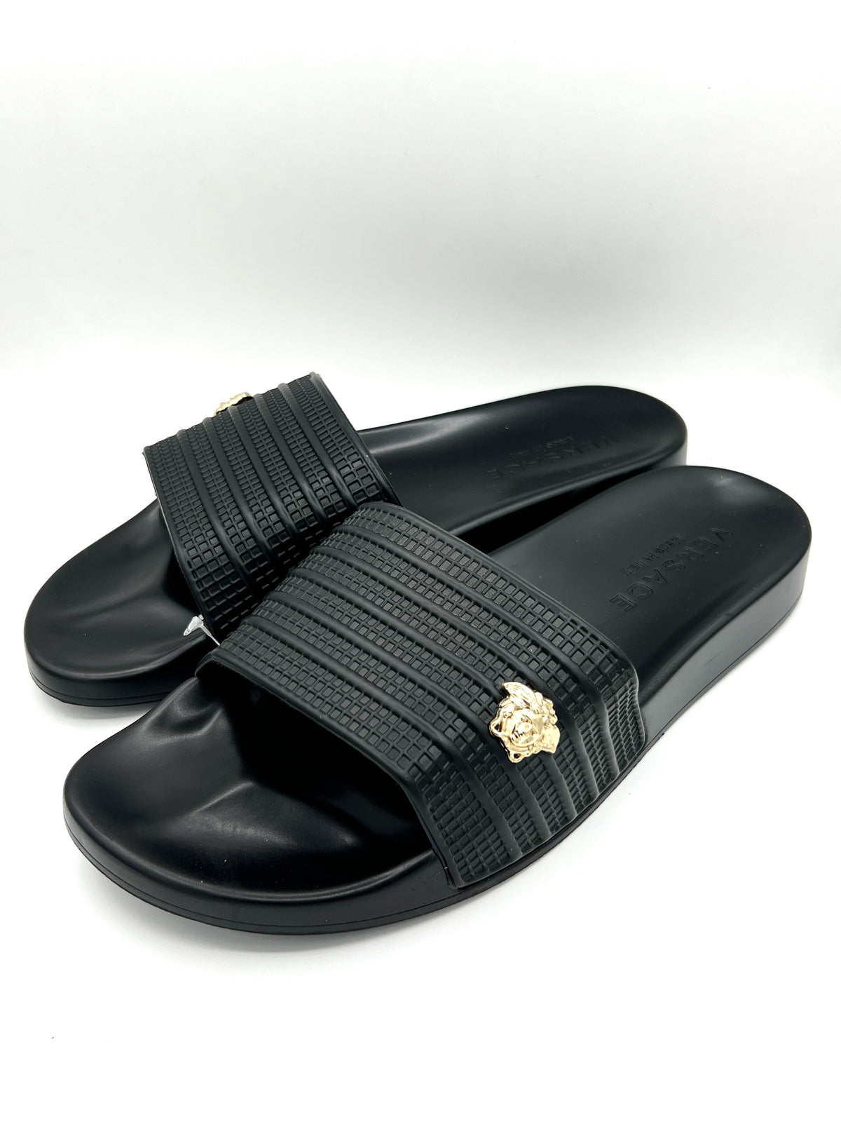 VR Slide Black